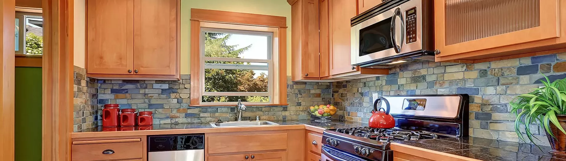 11 Stylish Kitchen Colour Combinations You'll Love