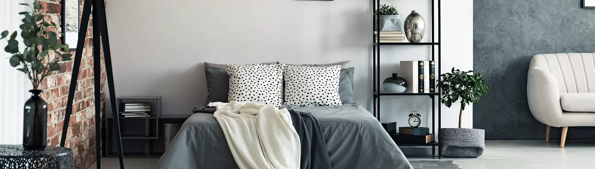 Modern Two Colour Combination Ideas for Living Room Walls