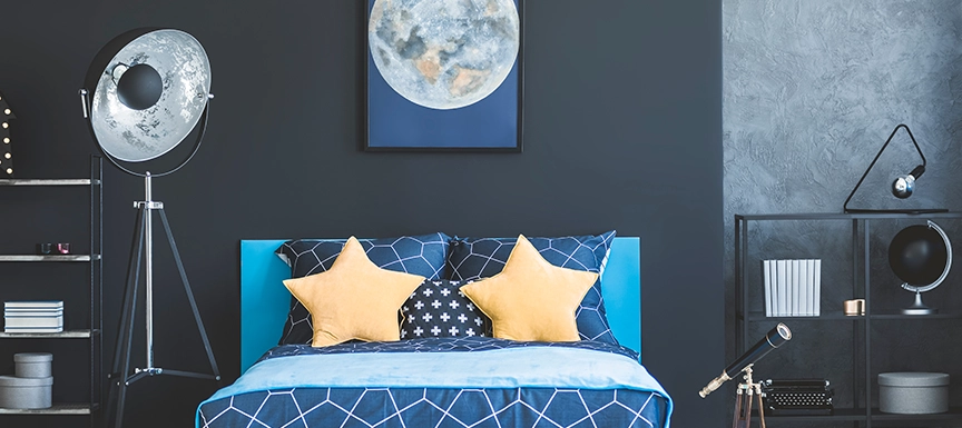 White and Blue Bedroom Wall Colour Combination